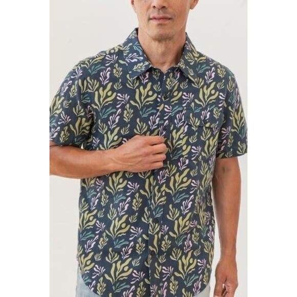 Bridge & Burn The Marten Shirt Printed Short Sleeve Standard Fit L NWT 282866 - Picture 2 of 9